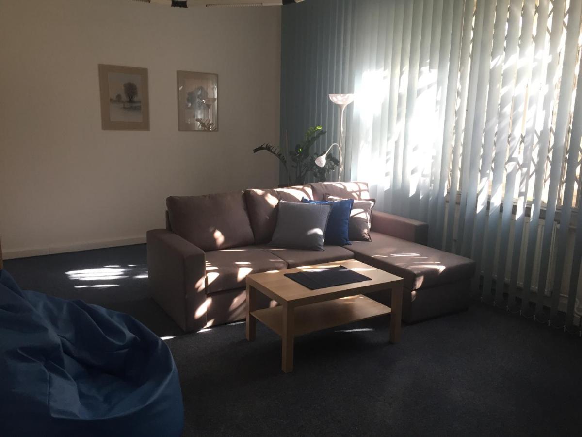 פראג Blue Apartment In Beautiful English Style Garden With Atmosphere מראה חיצוני תמונה